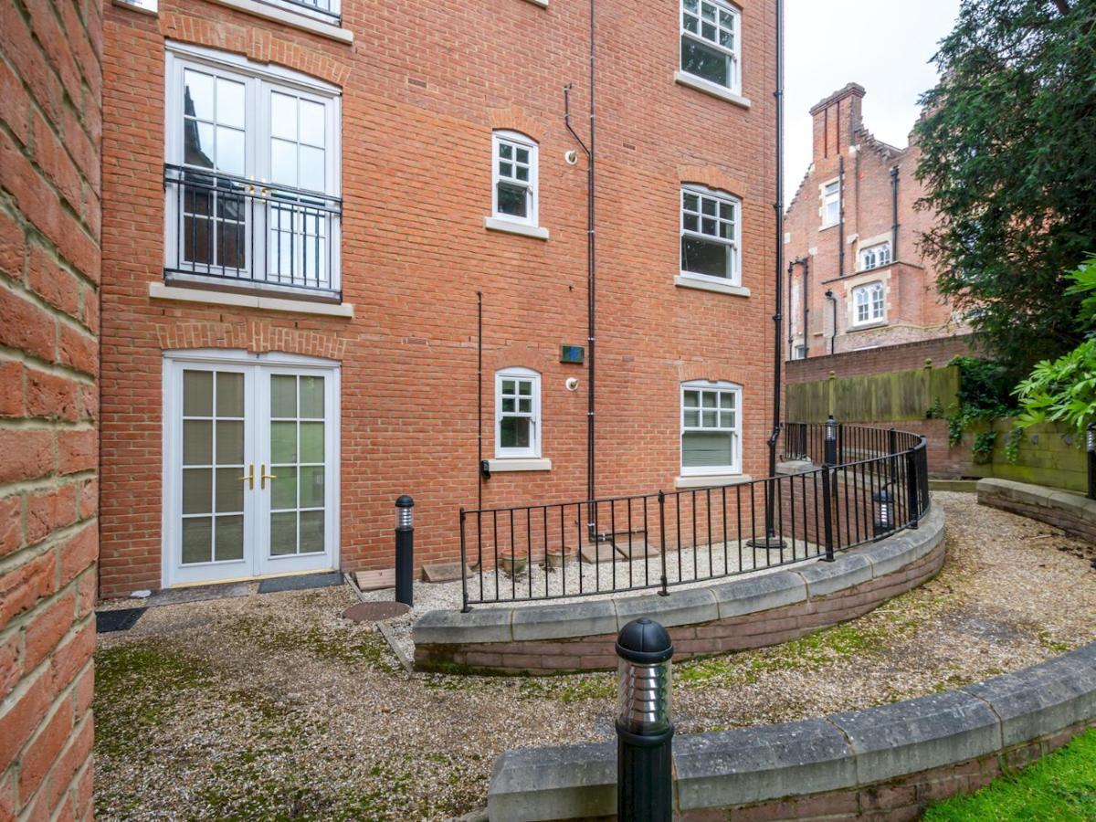 Pass The Keys Quiet 2-Bed Apartment On The Ground Floor Canterbury Dış mekan fotoğraf