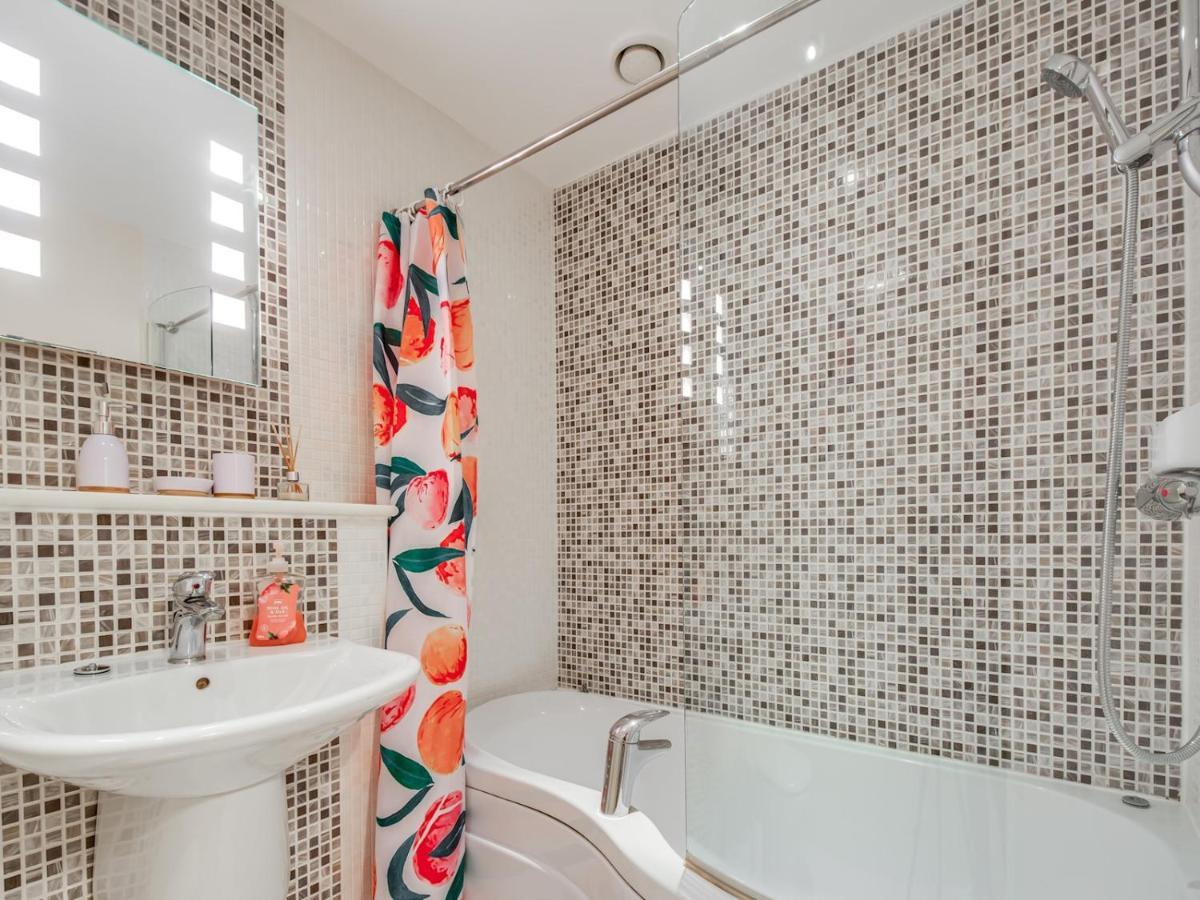 Pass The Keys Quiet 2-Bed Apartment On The Ground Floor Canterbury Dış mekan fotoğraf