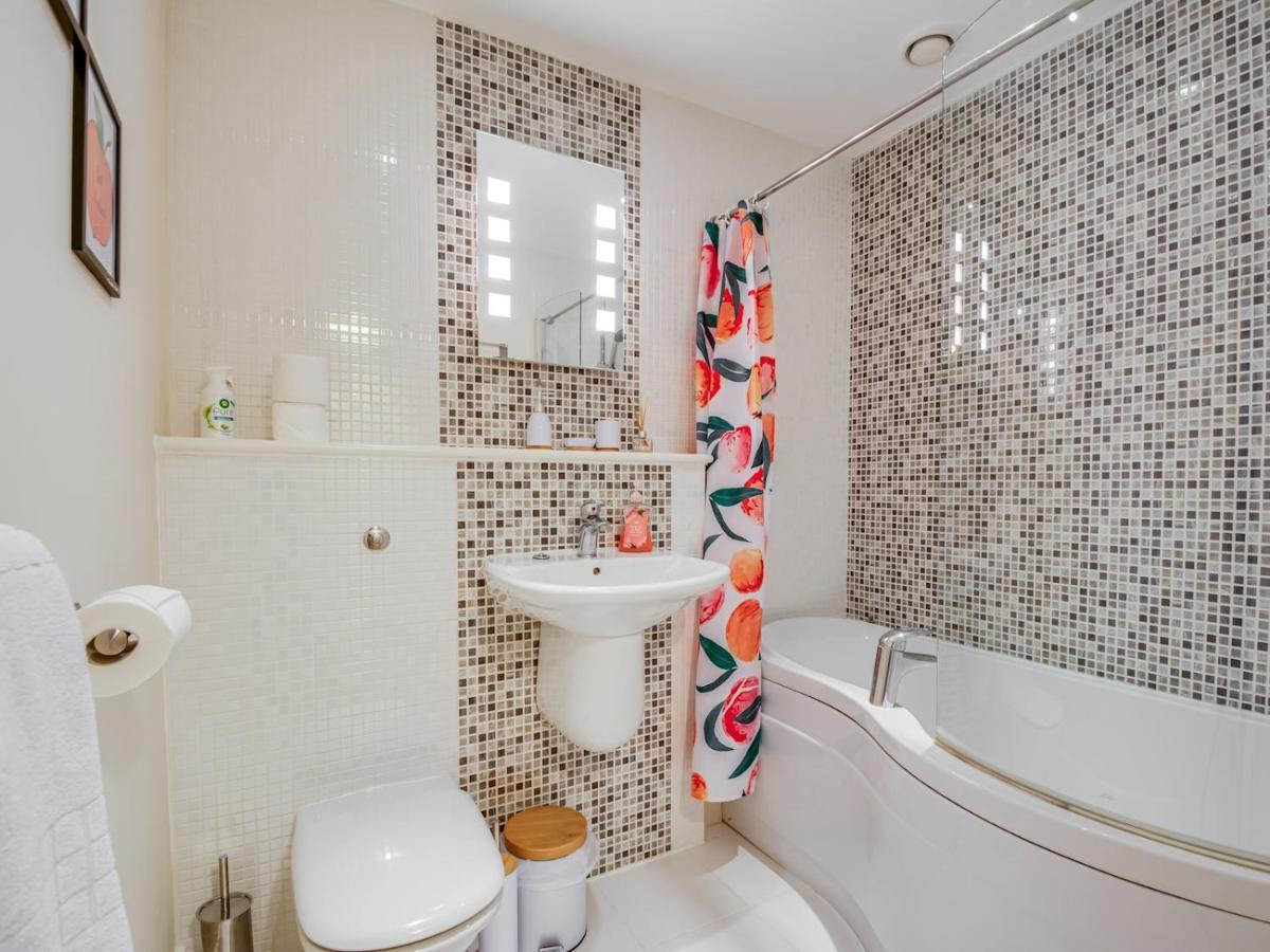 Pass The Keys Quiet 2-Bed Apartment On The Ground Floor Canterbury Dış mekan fotoğraf