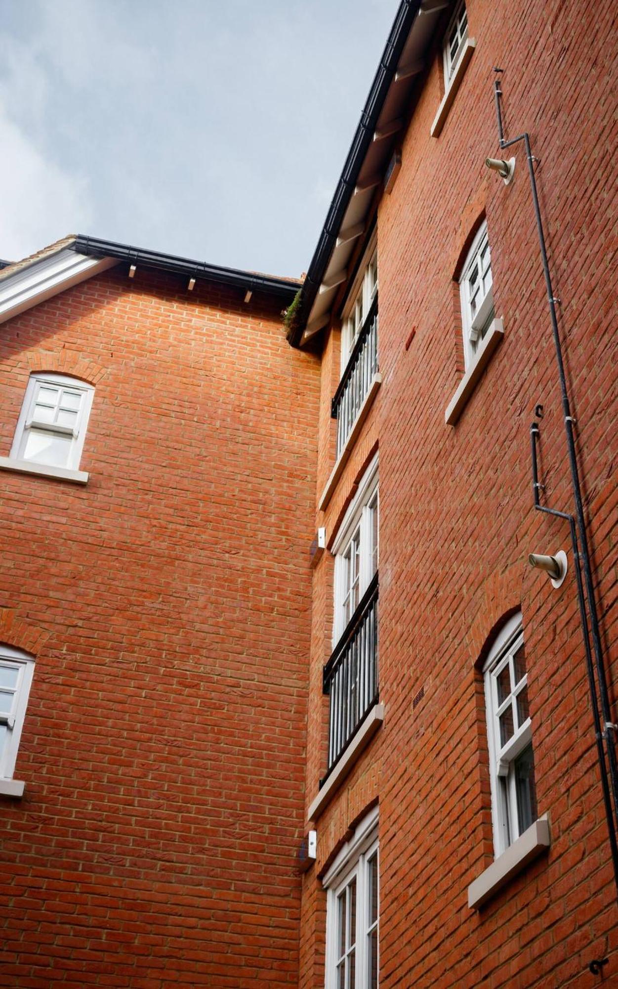Pass The Keys Quiet 2-Bed Apartment On The Ground Floor Canterbury Dış mekan fotoğraf