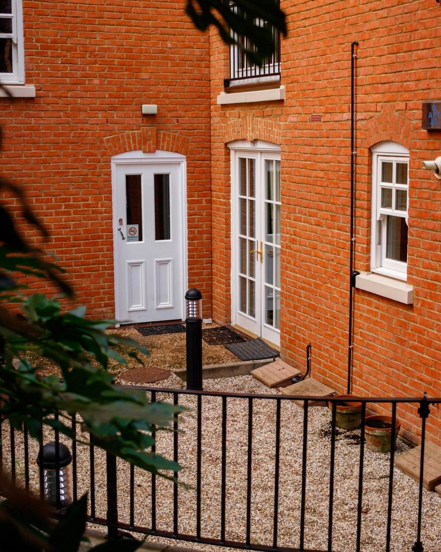 Pass The Keys Quiet 2-Bed Apartment On The Ground Floor Canterbury Dış mekan fotoğraf